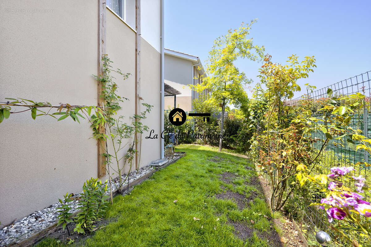 Maison à LE HAILLAN