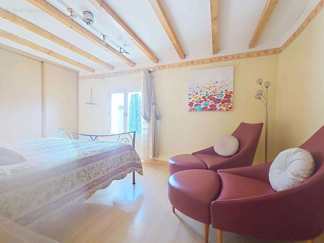 Maison à BARBENTANE