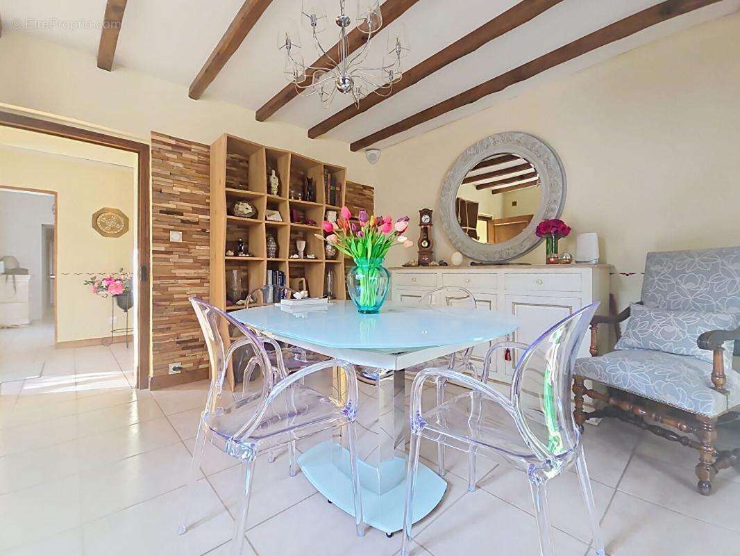 Maison à BARBENTANE