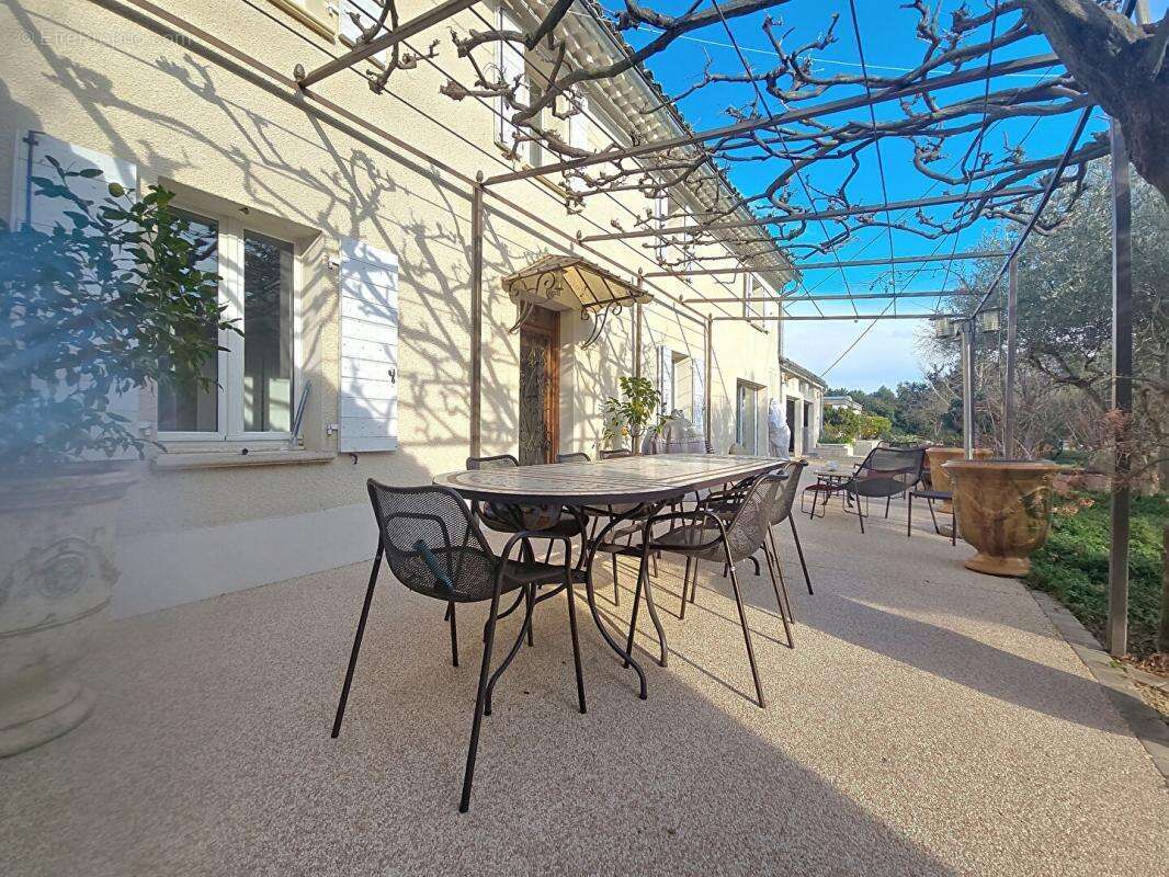 Maison à BARBENTANE