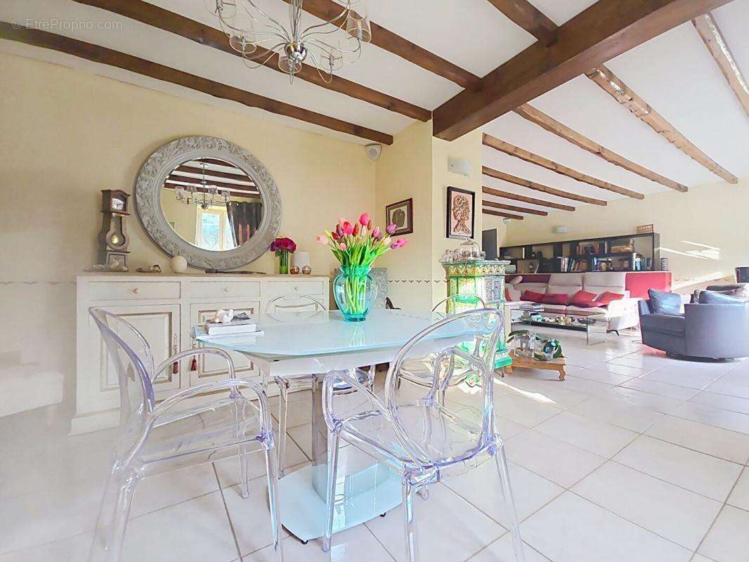 Maison à BARBENTANE