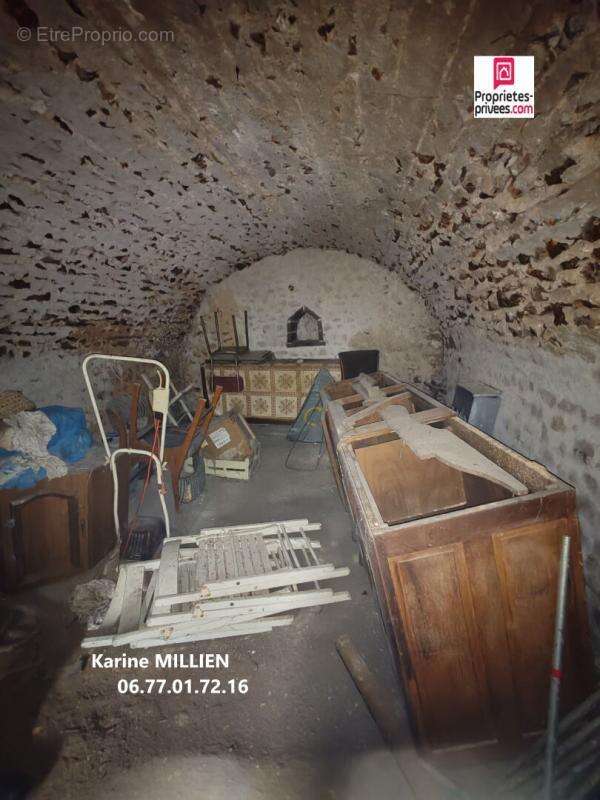 Maison à SAINT-REMY-SUR-AVRE