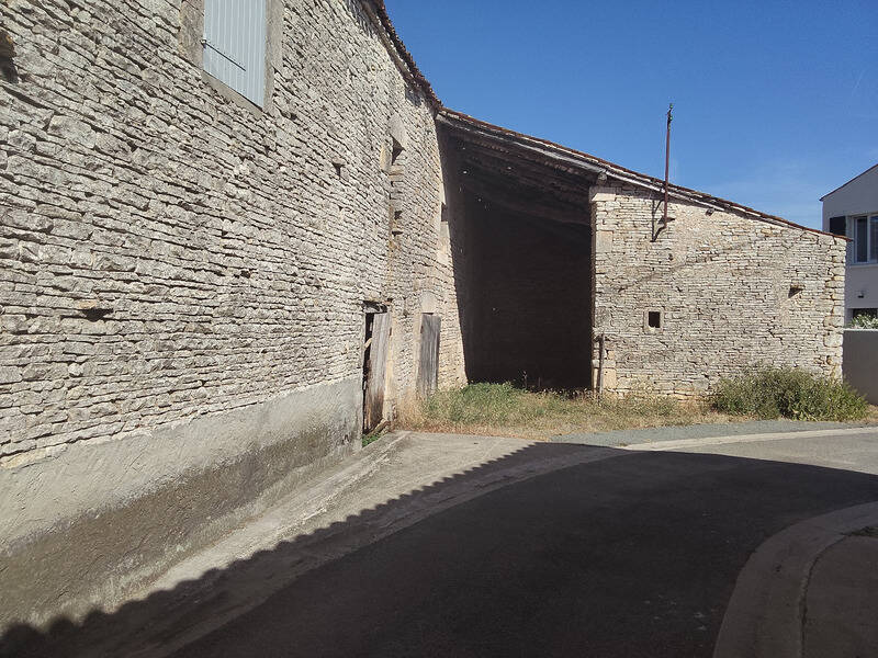 Maison à SAINT-HILAIRE-DE-VILLEFRANCHE