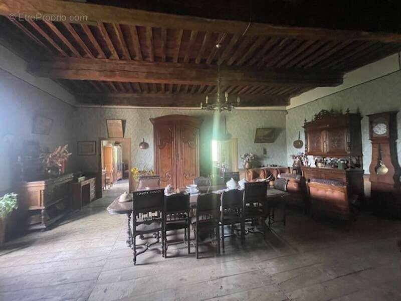 Appartement à AUBIN