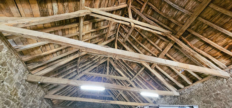 Appartement à AUBIN