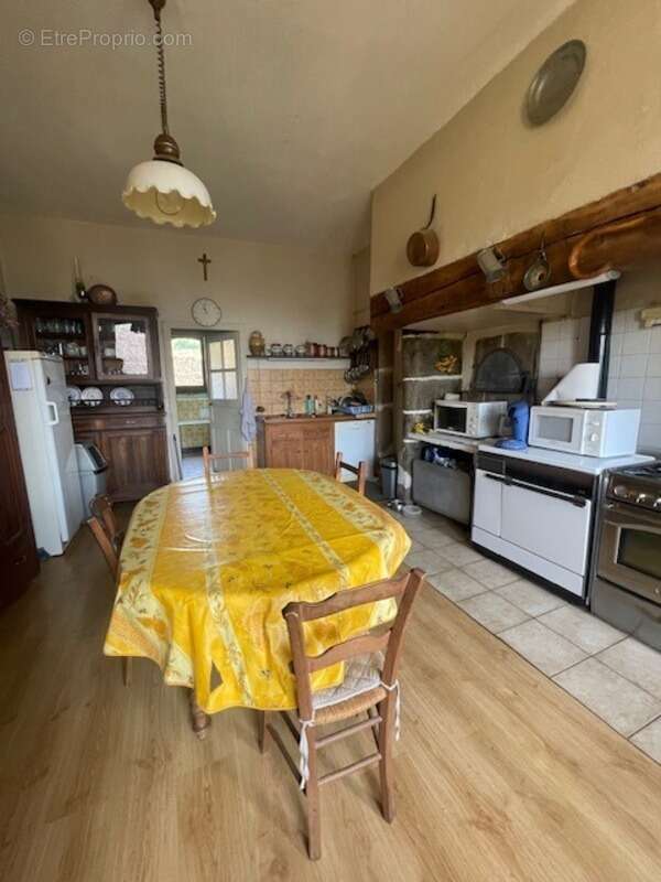 Appartement à AUBIN