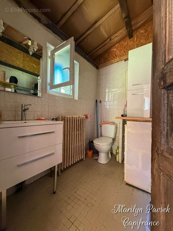 Maison à SERMENTIZON