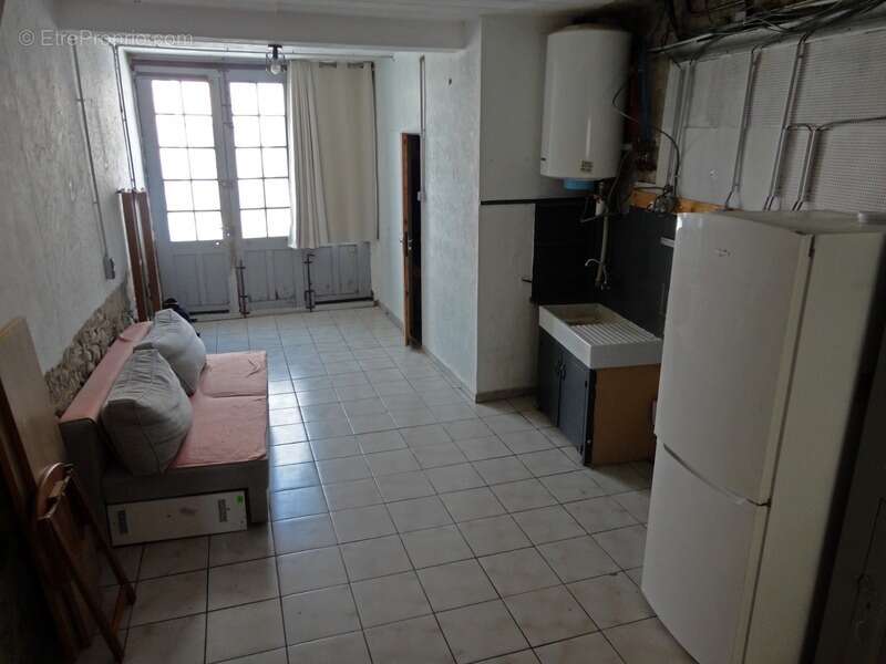 Maison à LATOUR-DE-FRANCE