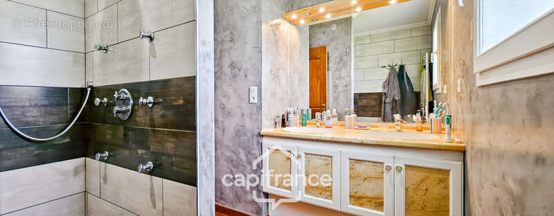 Maison à VERNOSC-LES-ANNONAY