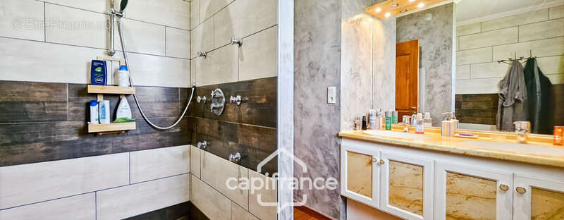 Maison à VERNOSC-LES-ANNONAY