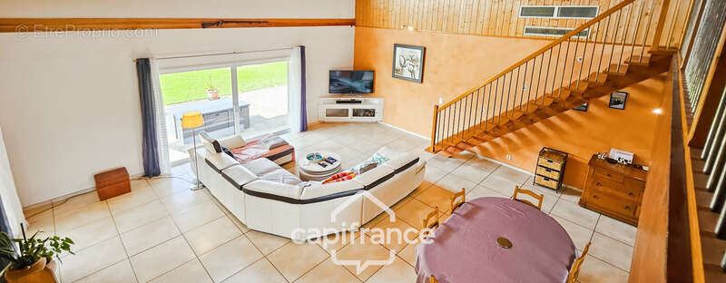 Maison à VERNOSC-LES-ANNONAY