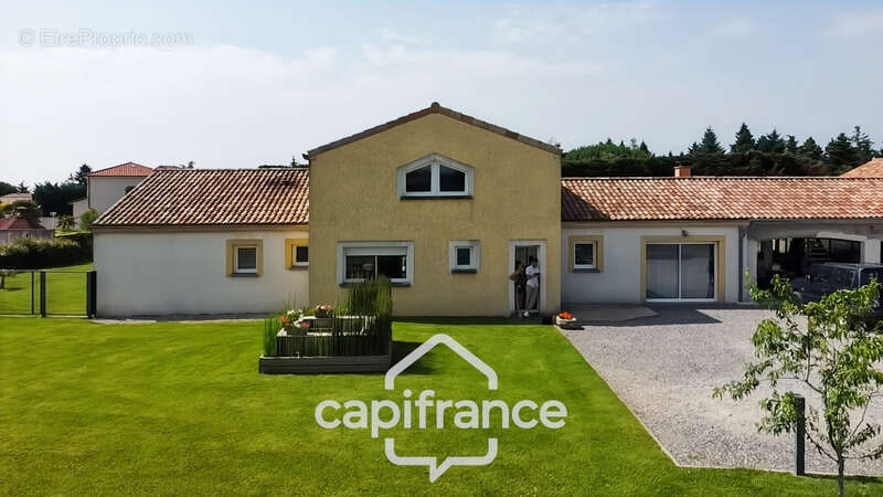 Maison à VERNOSC-LES-ANNONAY