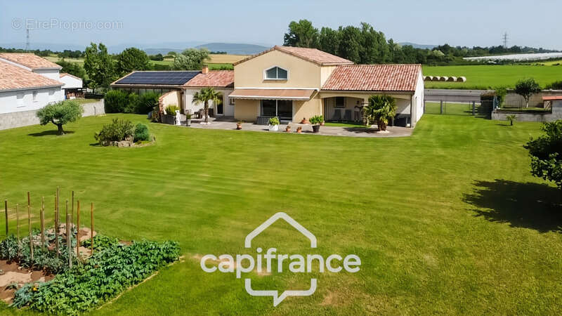 Maison à VERNOSC-LES-ANNONAY