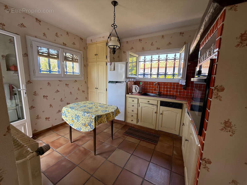 Maison à LES ISSAMBRES