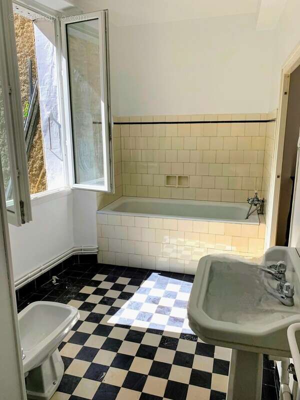 Maison à VILLEFRANCHE-DE-CONFLENT