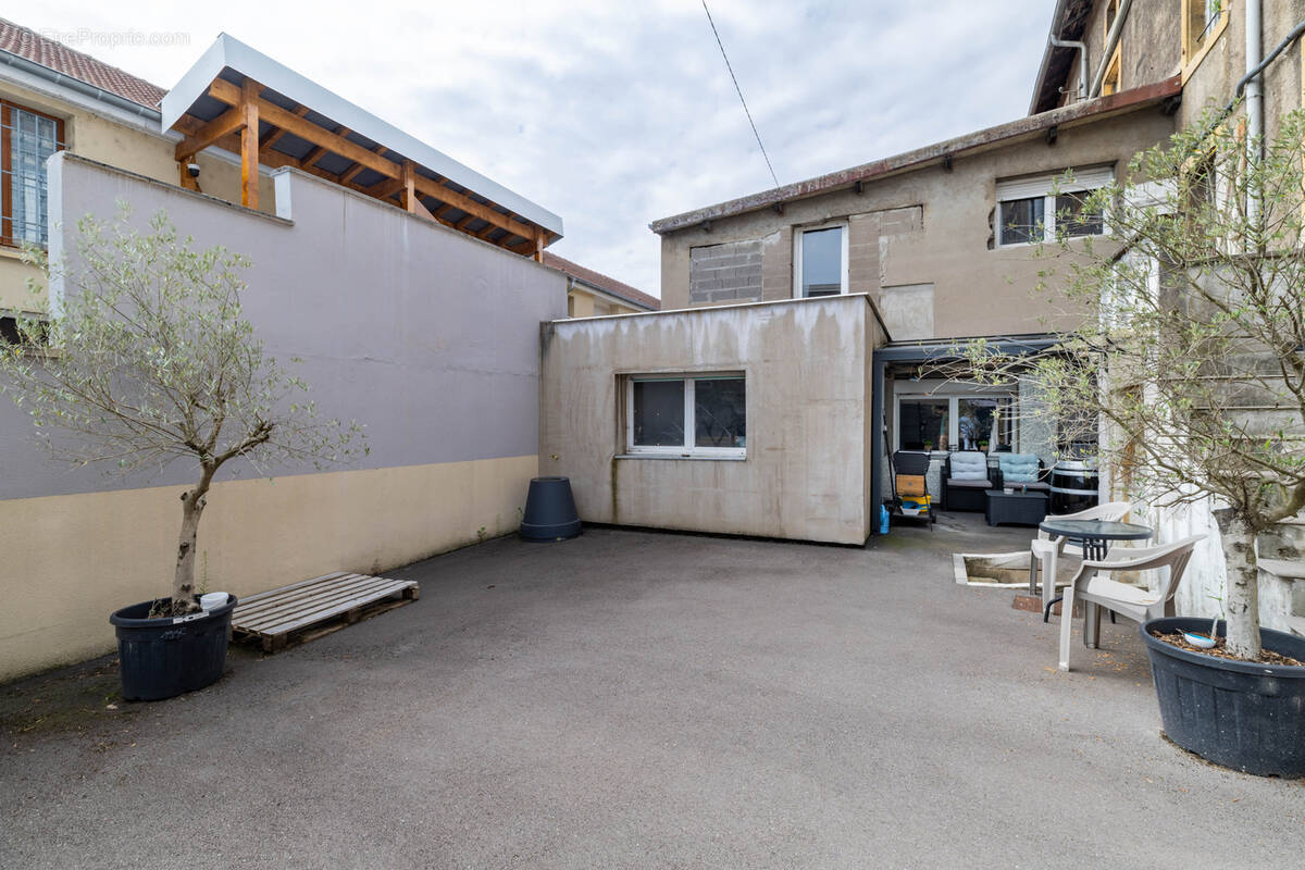 Appartement à JOEUF