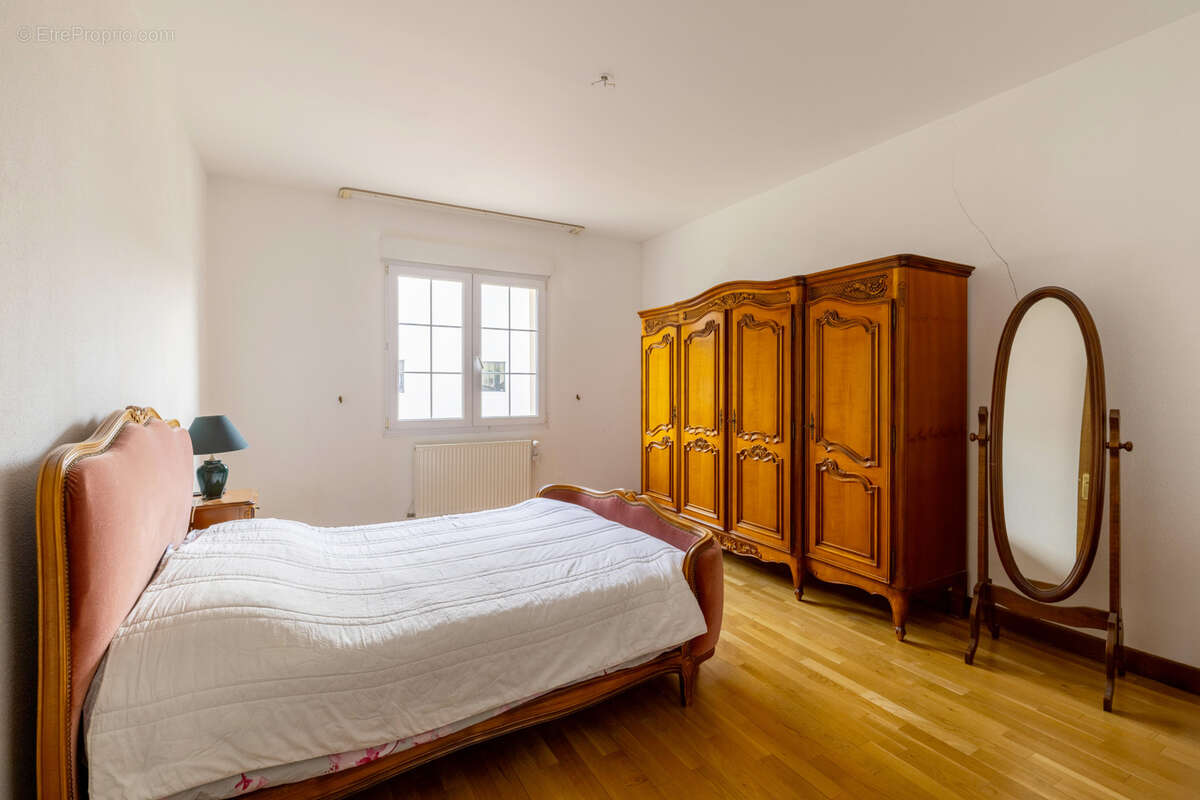 Maison à SAINTE-MARIE-AUX-CHENES