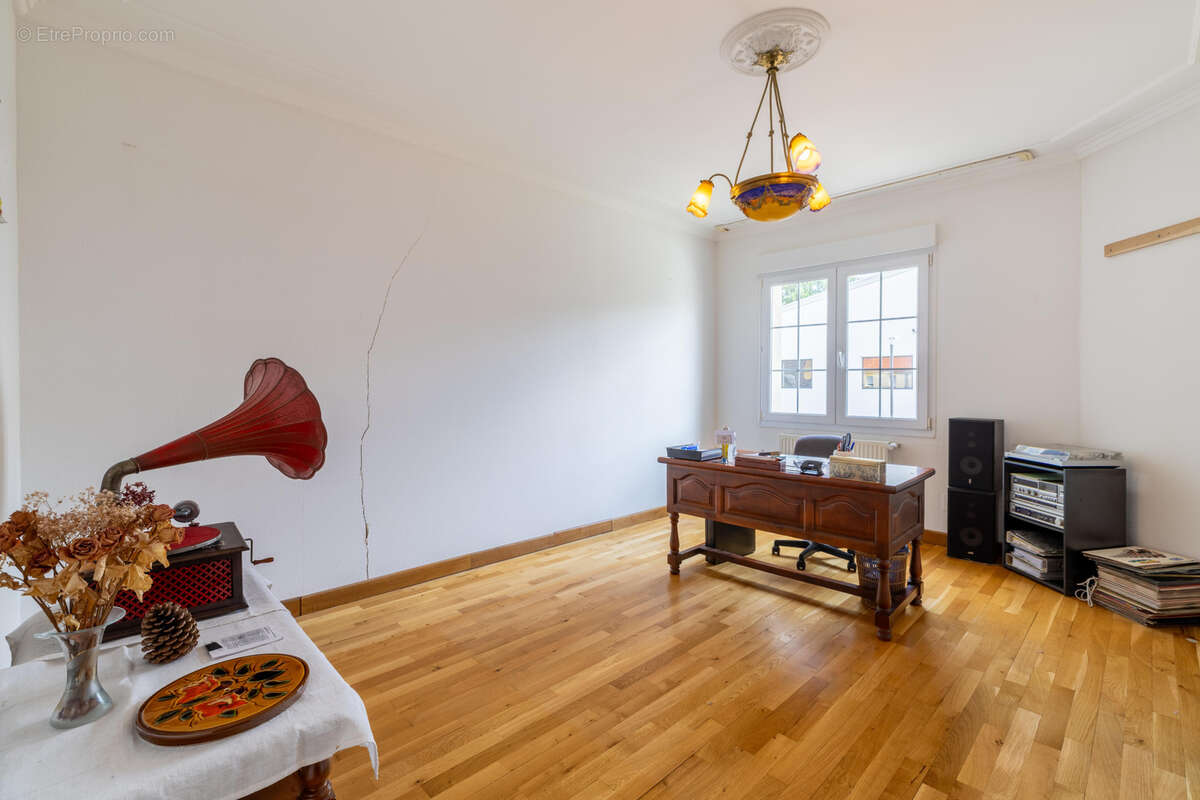 Maison à SAINTE-MARIE-AUX-CHENES