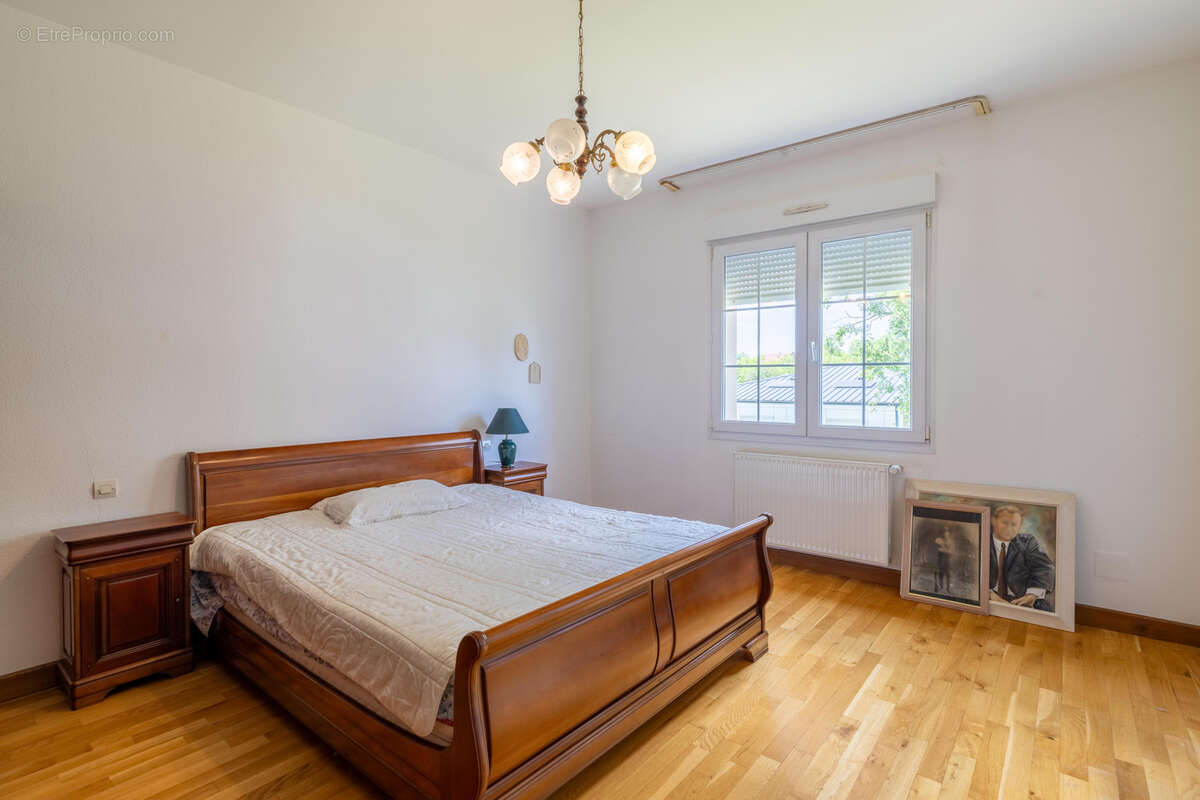 Maison à SAINTE-MARIE-AUX-CHENES