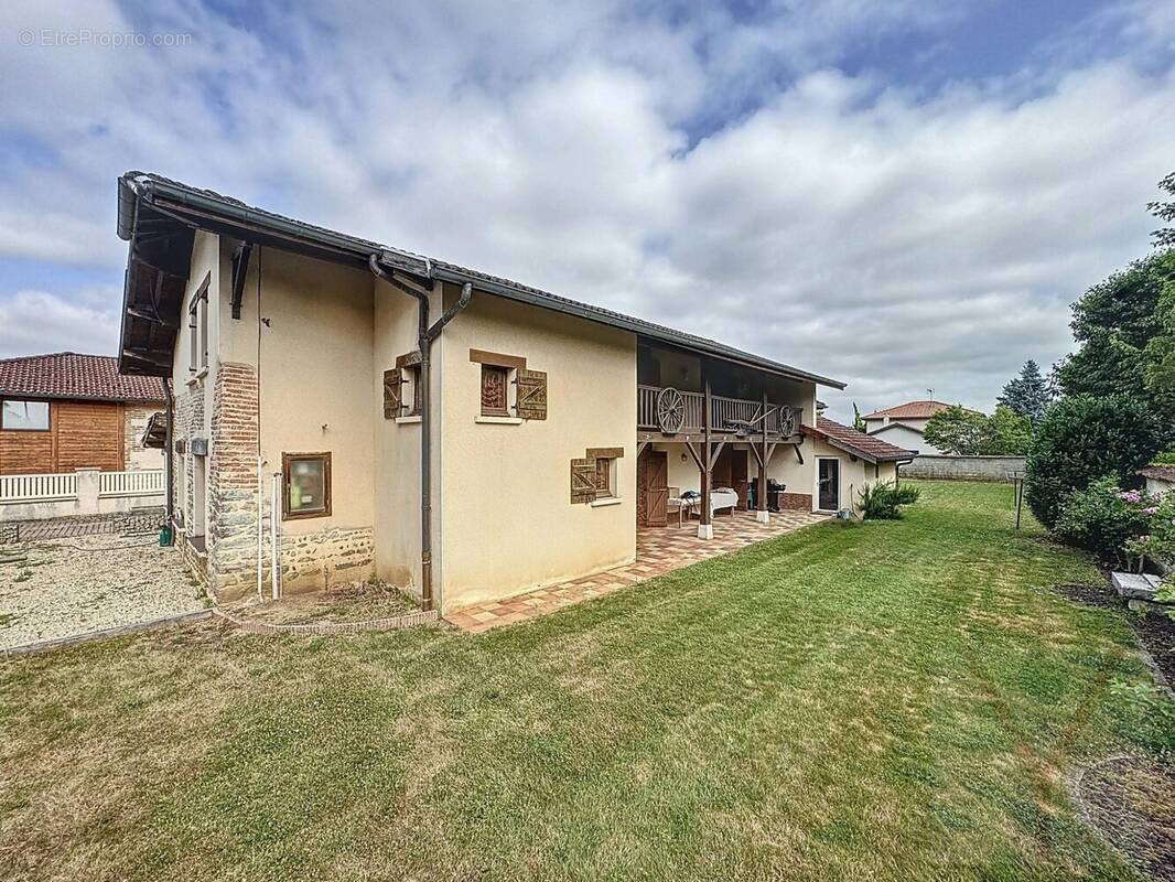 Maison à BOURG-EN-BRESSE