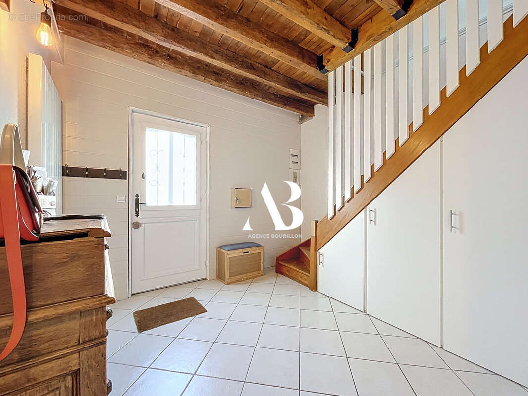 Maison à LA CHAPELLE-GAUTHIER