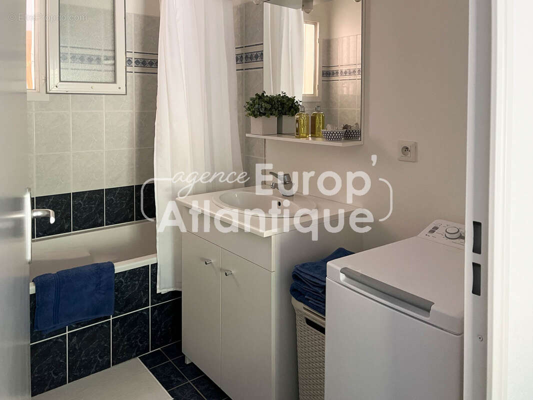 Maison à LES MATHES