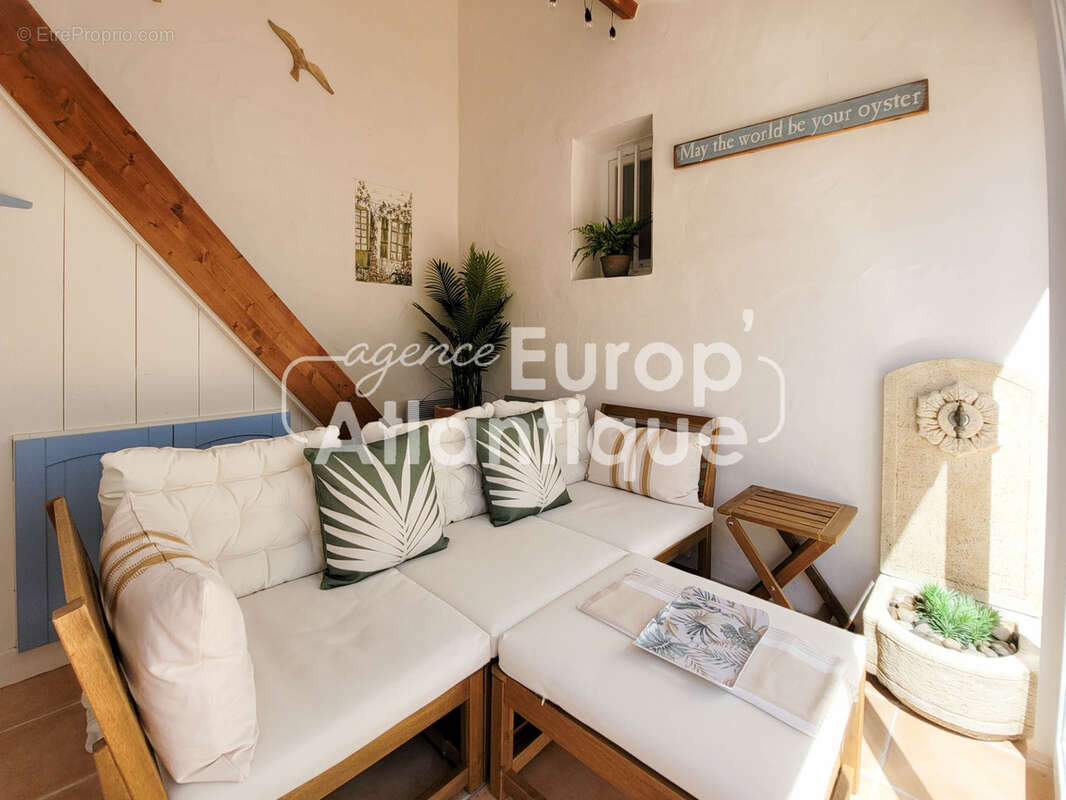 Maison à LES MATHES