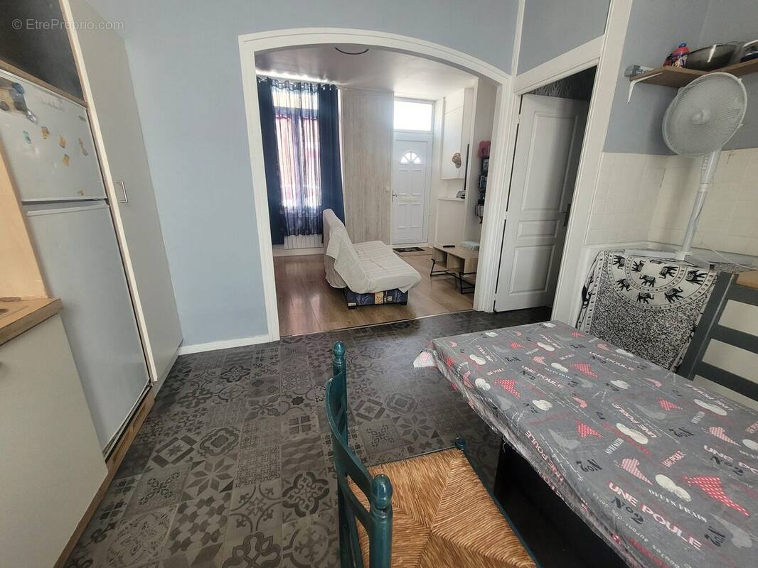 Maison à SAINT-JEAN-D&#039;ANGELY