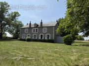 Maison à SUILLY-LA-TOUR