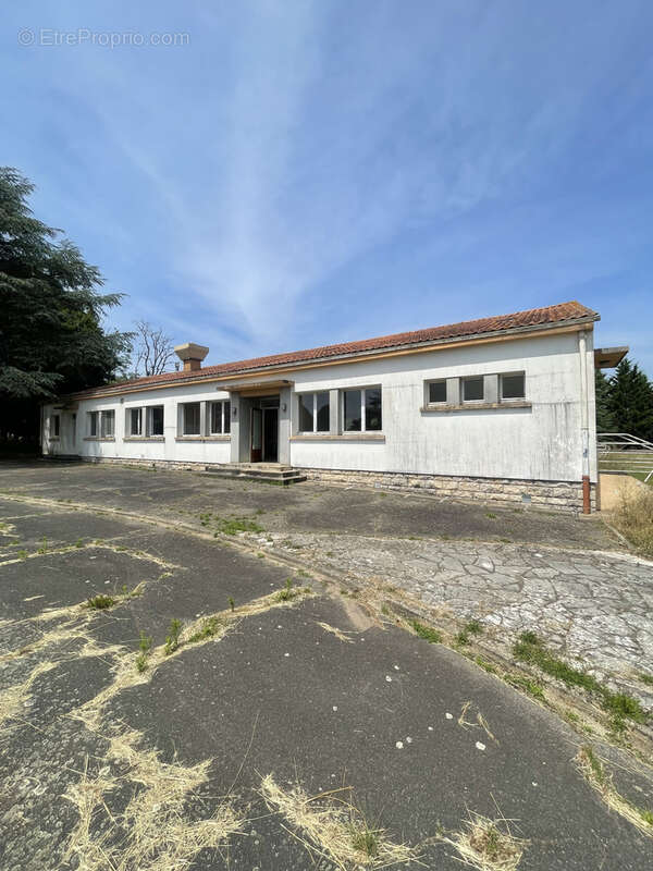 Maison à SUILLY-LA-TOUR