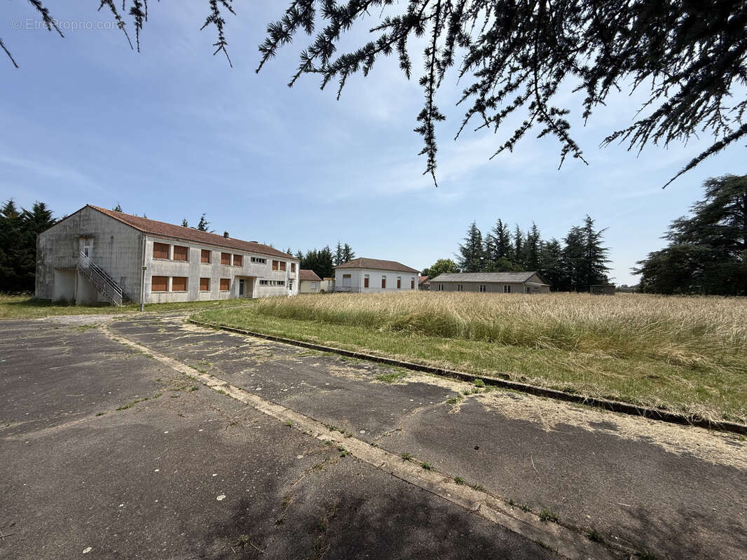 Maison à SUILLY-LA-TOUR