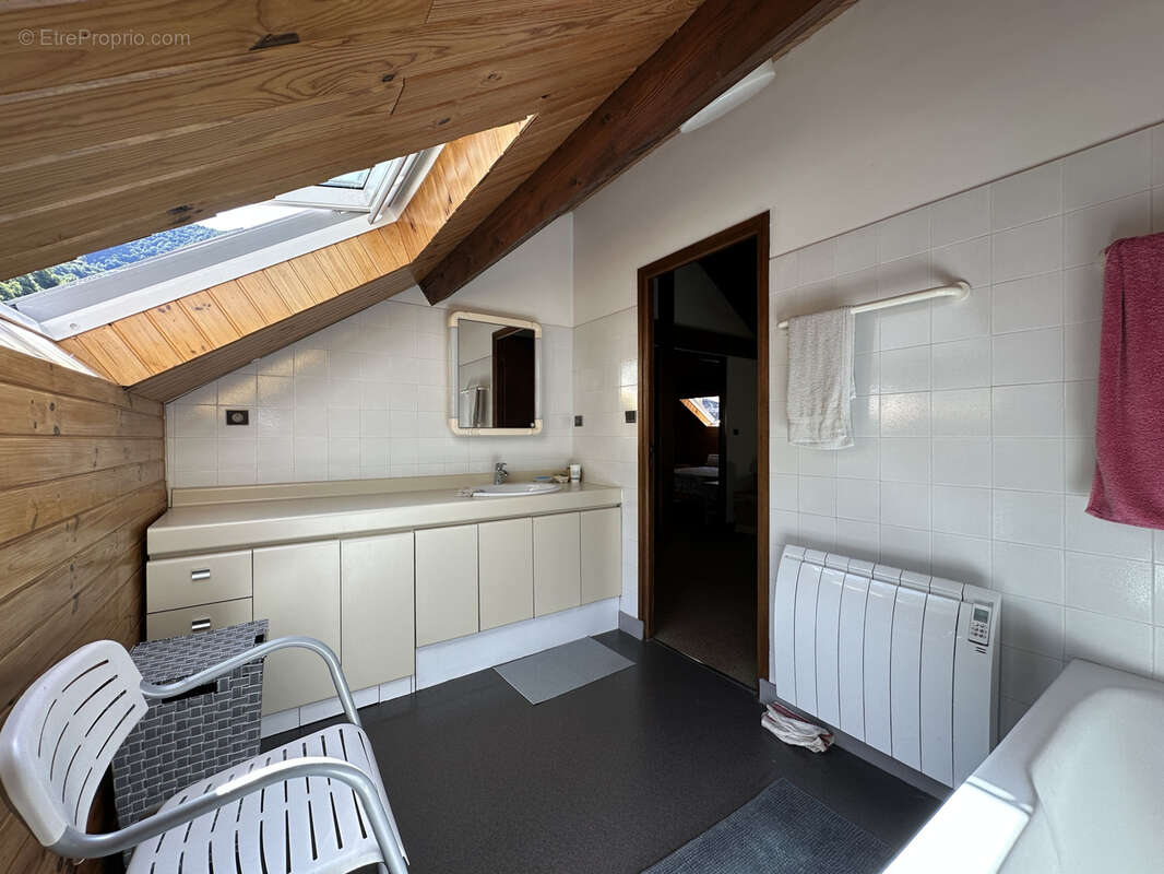 Maison à CETTE-EYGUN