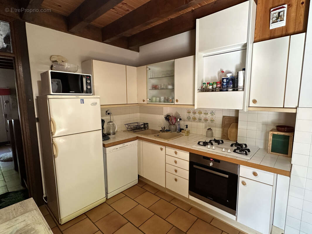 Maison à CETTE-EYGUN