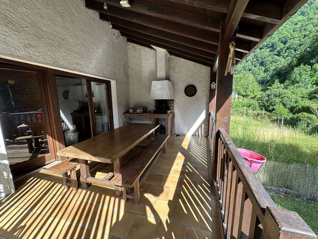 Maison à CETTE-EYGUN