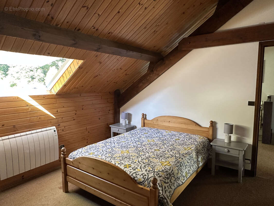 Maison à CETTE-EYGUN