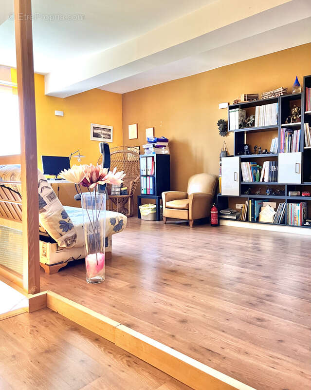 Maison à MONTVERDUN