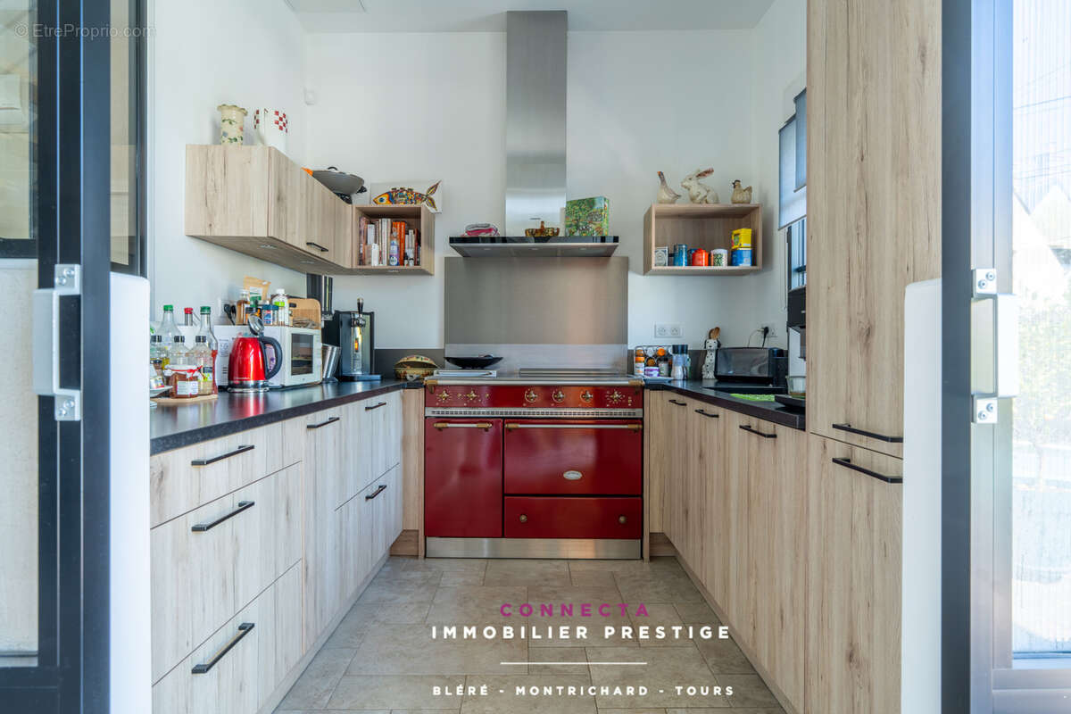 Maison à AZAY-SUR-CHER