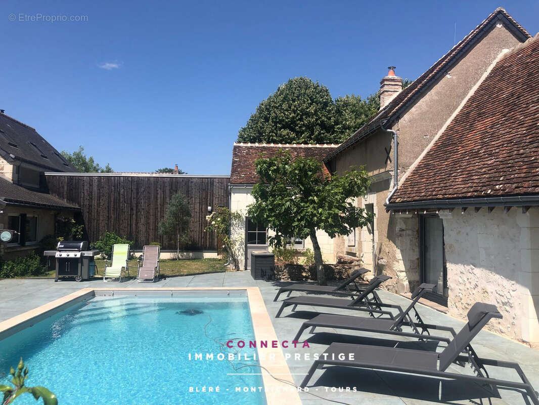 Maison à AZAY-SUR-CHER