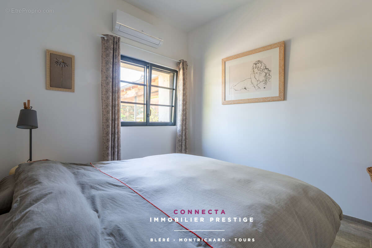 Maison à AZAY-SUR-CHER