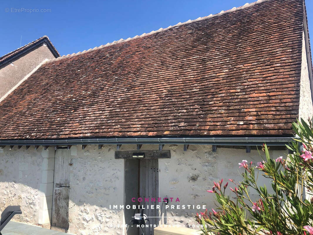 Maison à AZAY-SUR-CHER