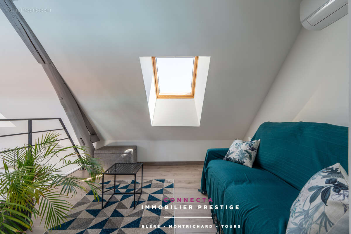 Maison à AZAY-SUR-CHER