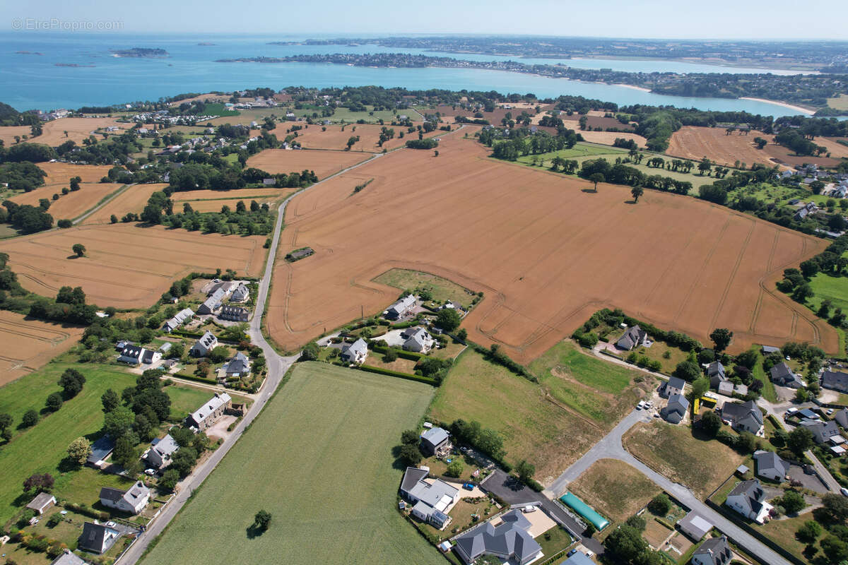 Terrain à SAINT-CAST-LE-GUILDO