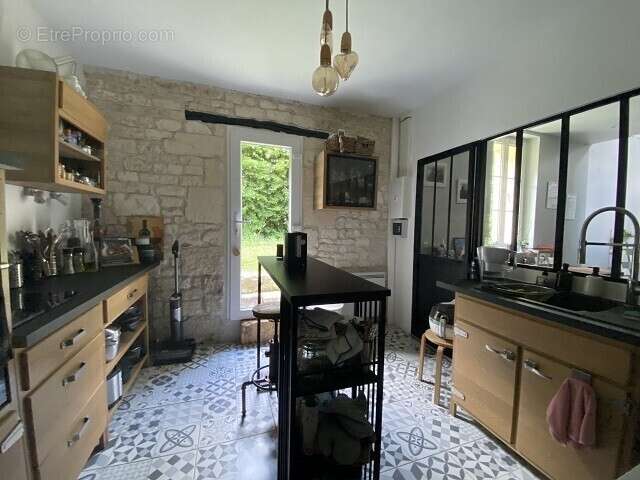 Maison à ESTREES-SAINT-DENIS