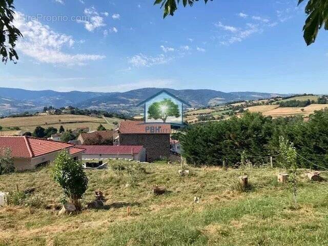Terrain à SAINT-CHAMOND