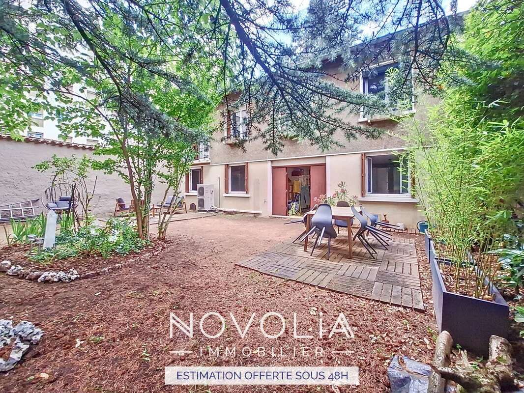 Maison à CALUIRE-ET-CUIRE