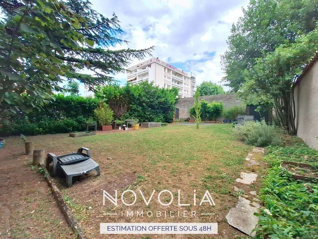 Maison à CALUIRE-ET-CUIRE