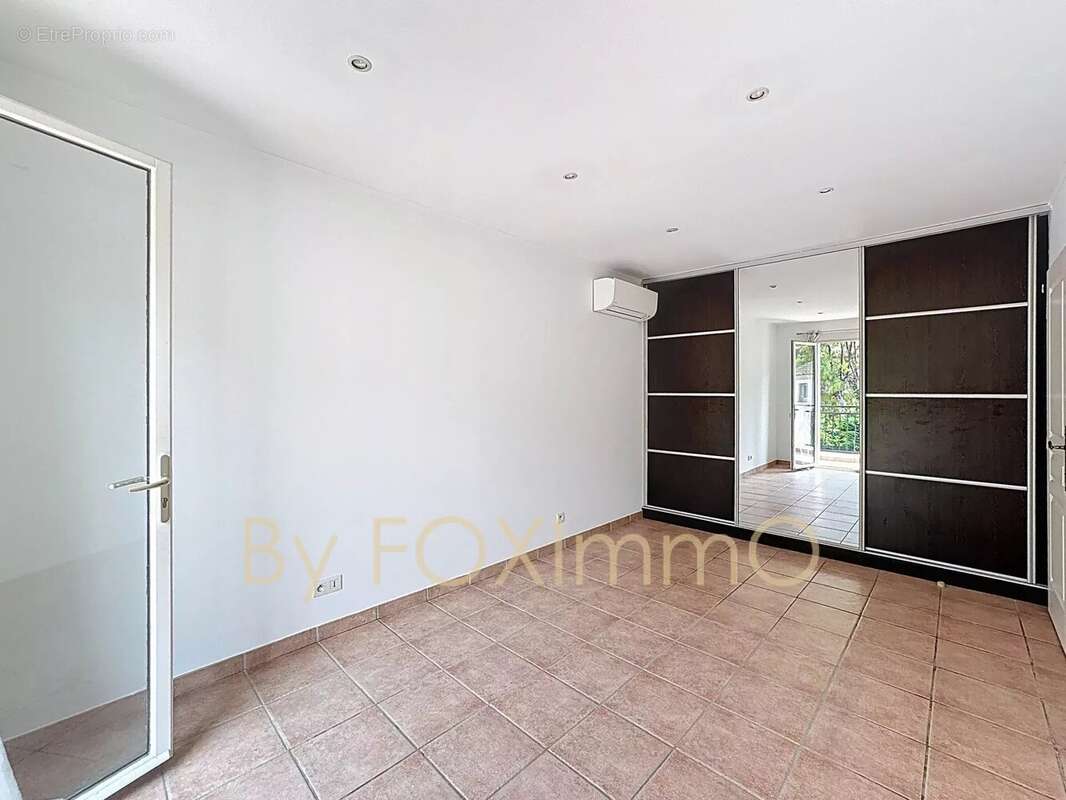 Maison à VILLENEUVE-LOUBET