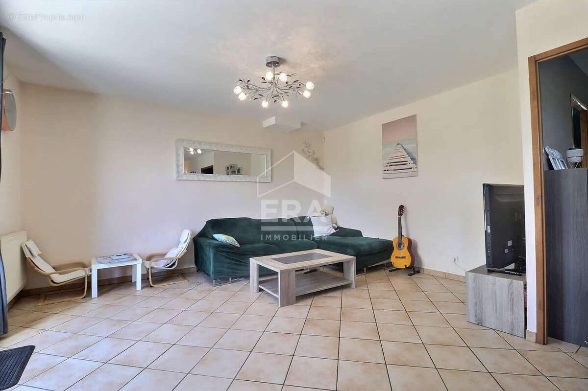 Maison à MONNERVILLE