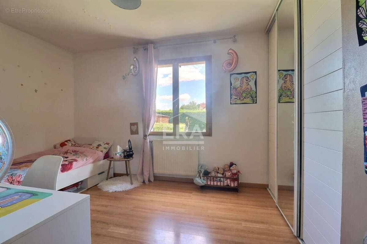 Maison à MONNERVILLE