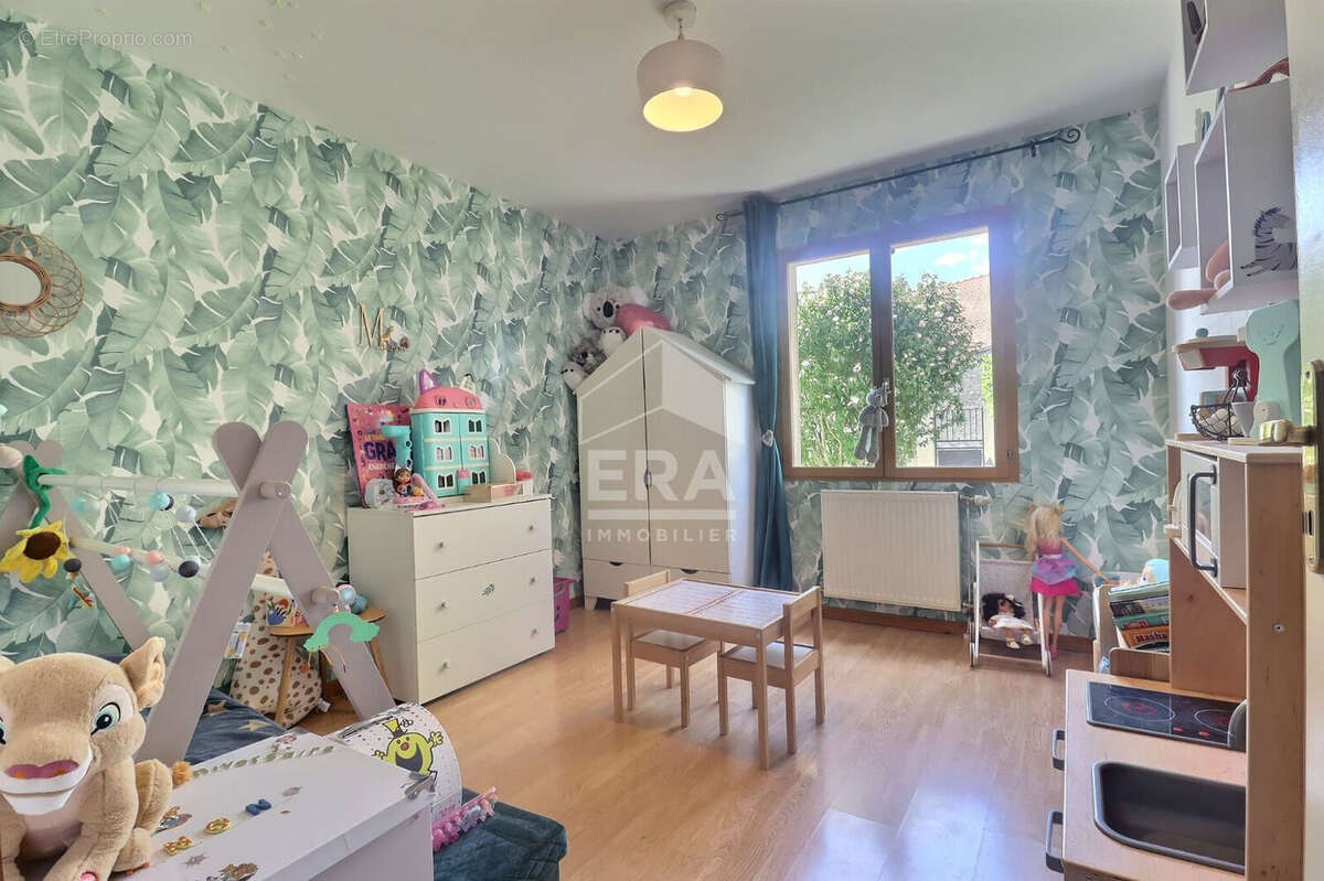 Maison à MONNERVILLE